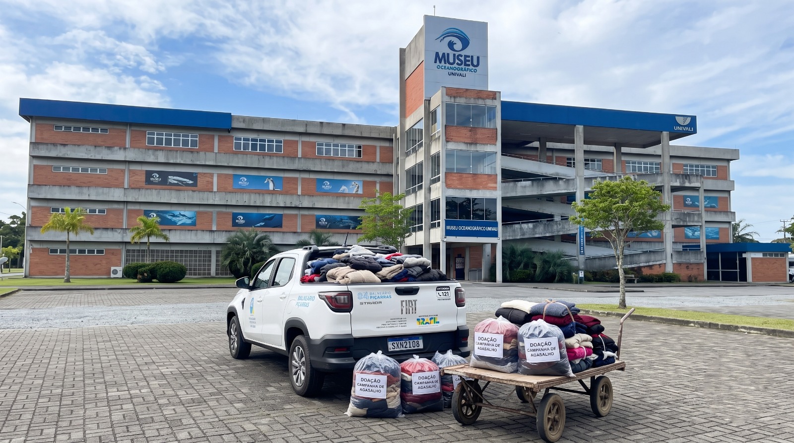15-1786967253-entrega-agasalhos-campanha-2026-jpeg.jpeg