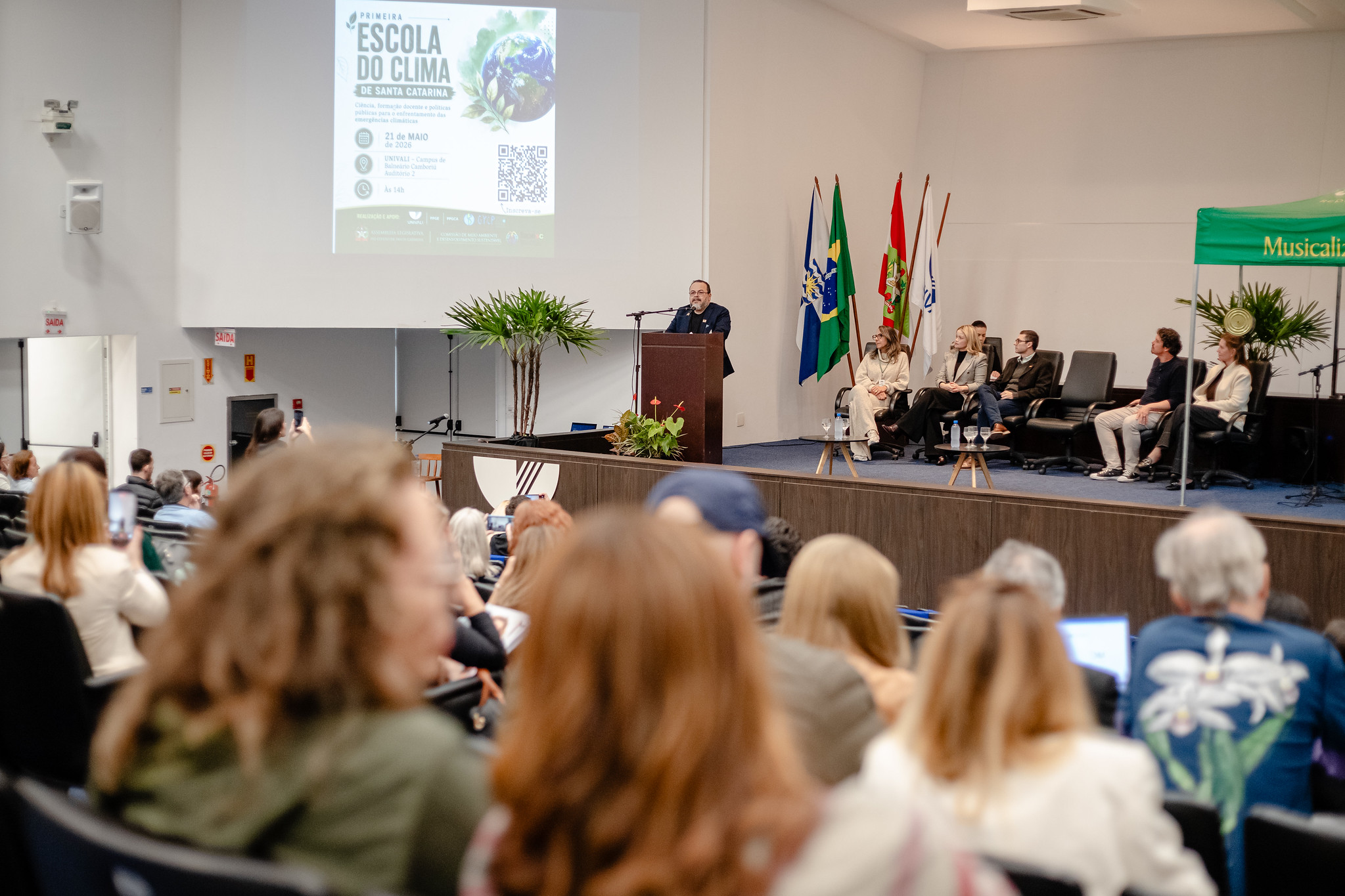 15-1789993972-1a-escola-do-clima-sc-foto-dales-hoeckesfeld-0125-jpg.jpg